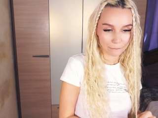 We Krystal And Sofia